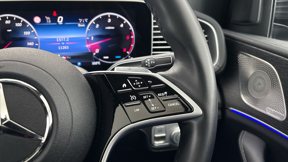 Mercedes-Benz GLE Image 14