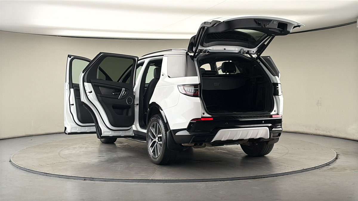 More views of Land Rover Discovery Sport