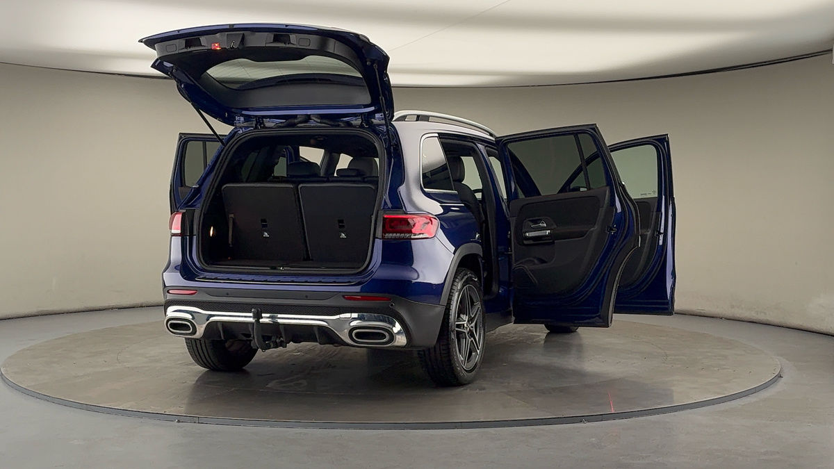 More views of Mercedes-Benz GLB