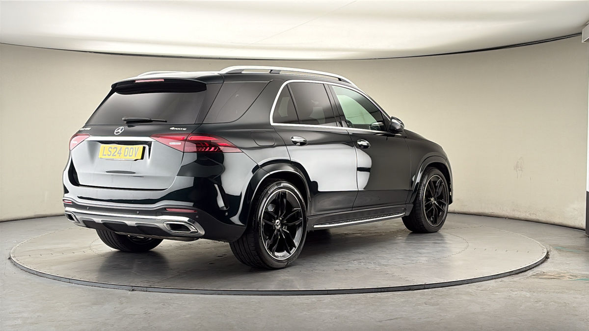 More views of Mercedes-Benz GLE