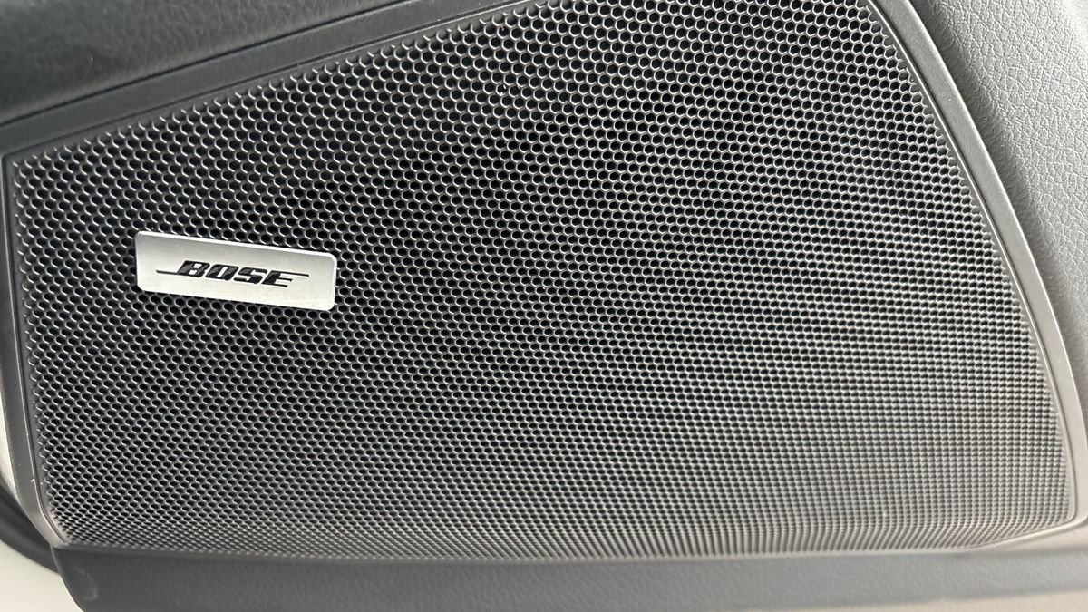 Porsche Cayenne Image 31