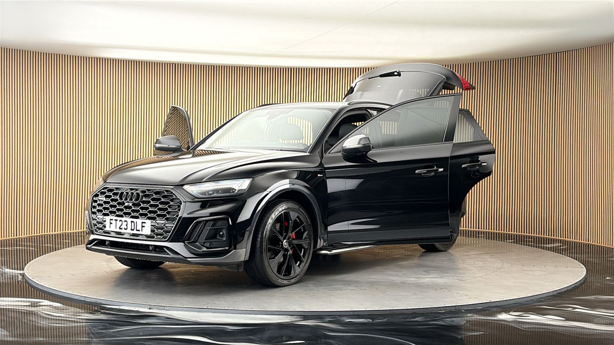 More views of Audi Q5