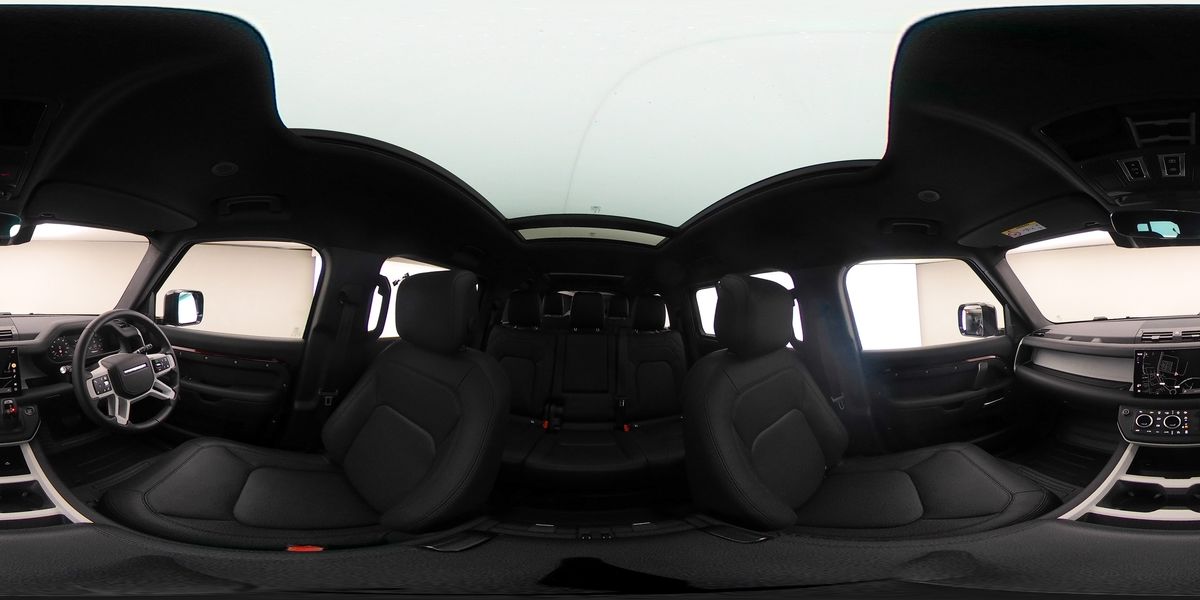 More views of Land Rover Defender 130