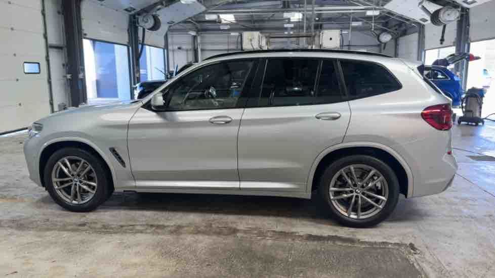 More views of BMW X3