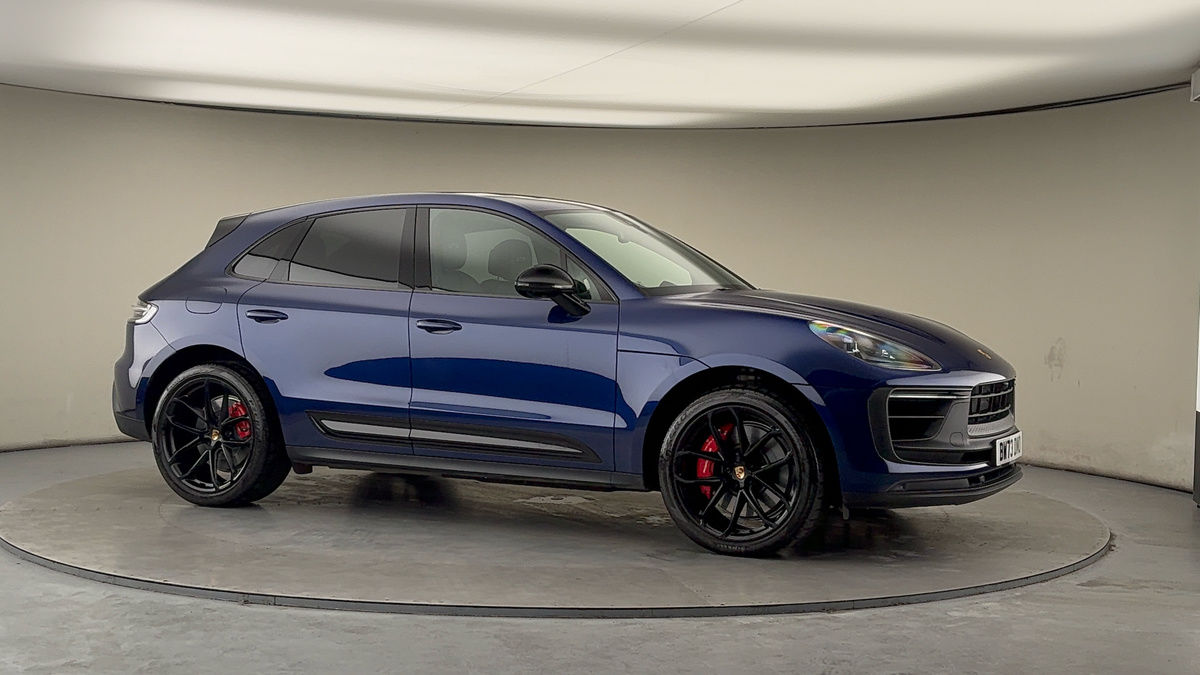 More views of Porsche Macan