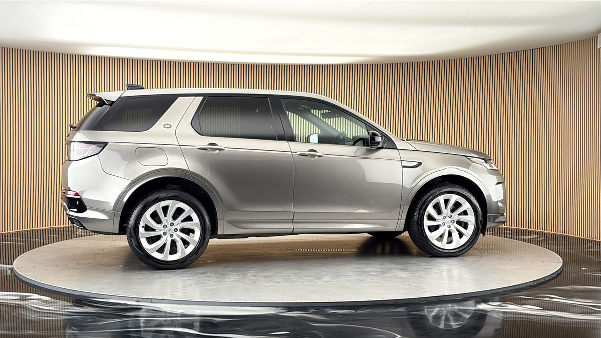 More views of Land Rover Discovery Sport