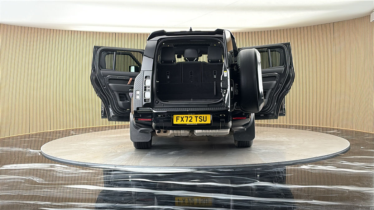 More views of Land Rover Defender 130