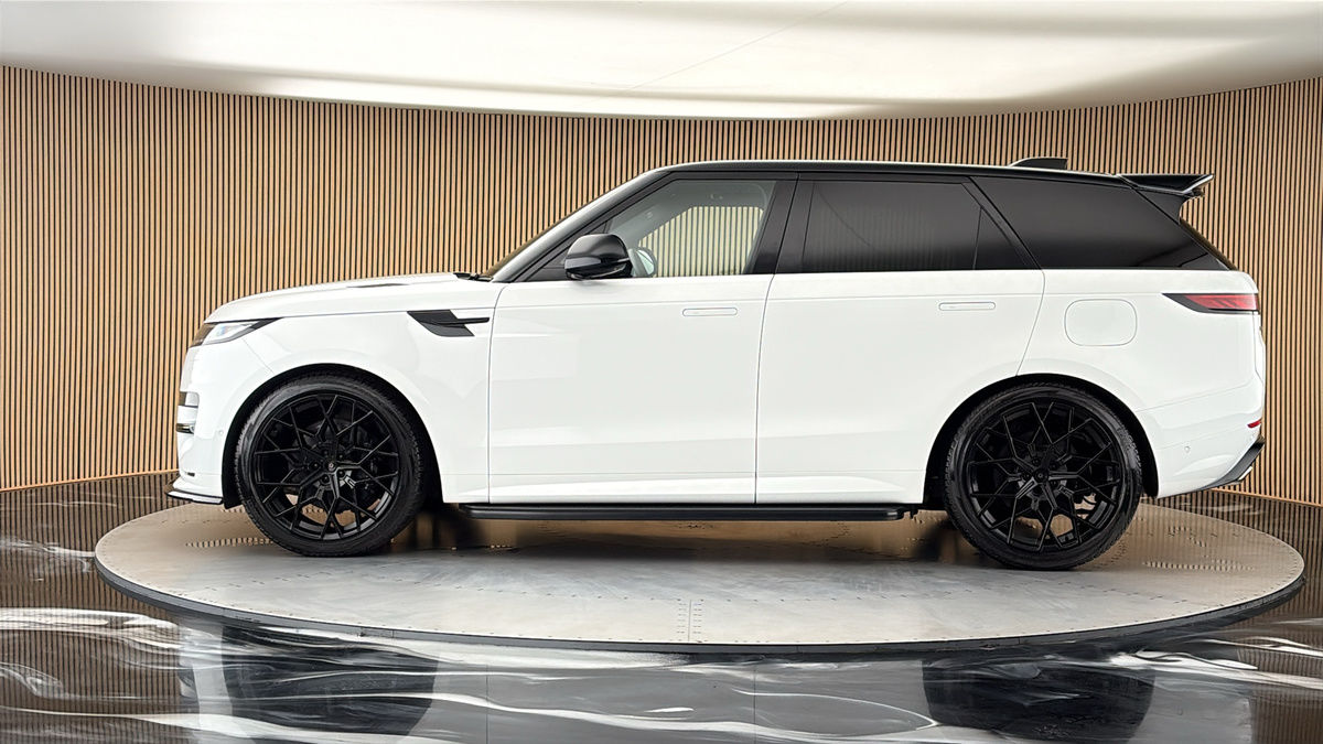 Land Rover Range Rover Sport Urban Image 15