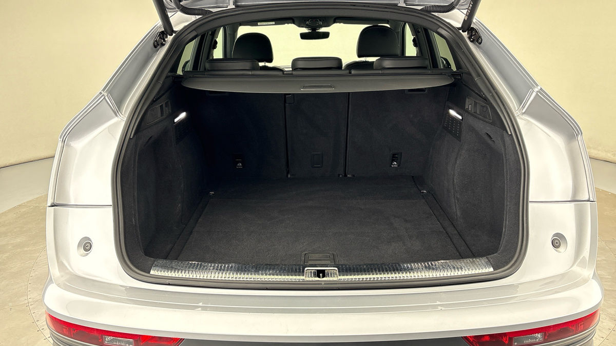 Audi Q5 Image 11