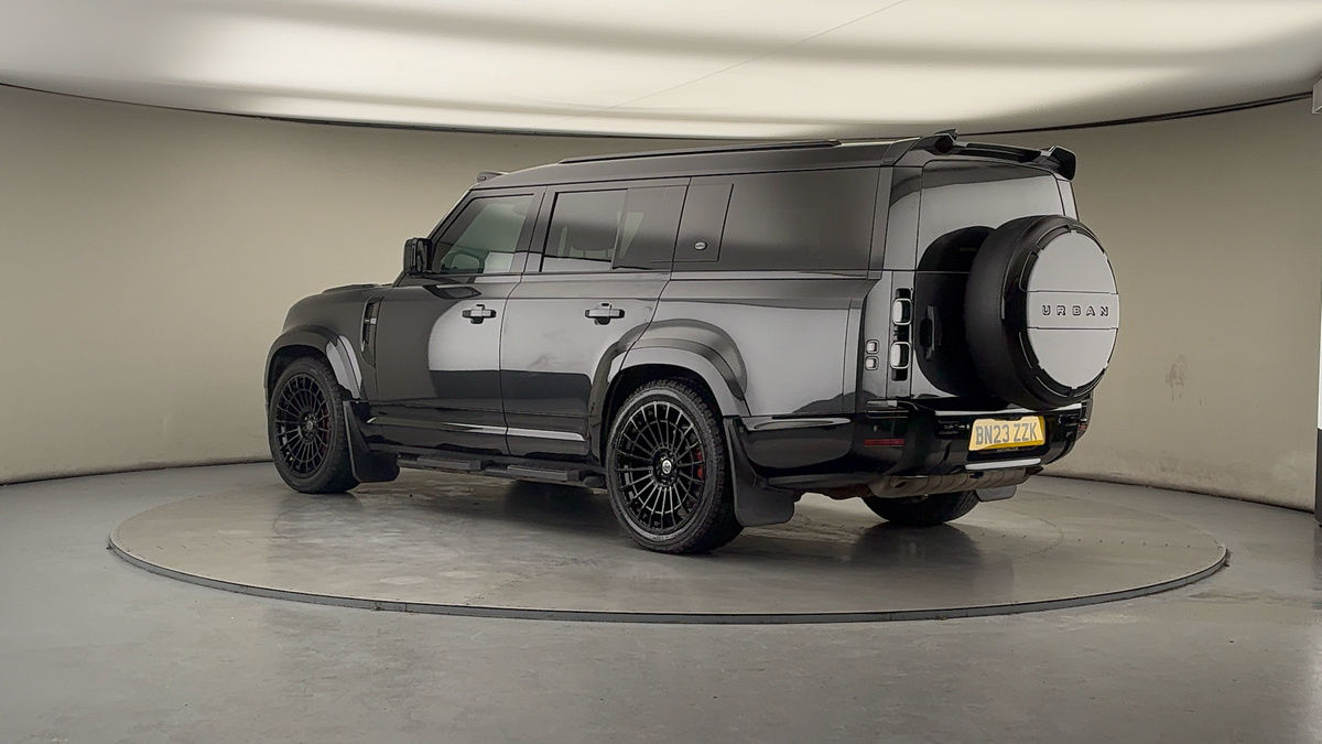 More views of Land Rover Defender 130