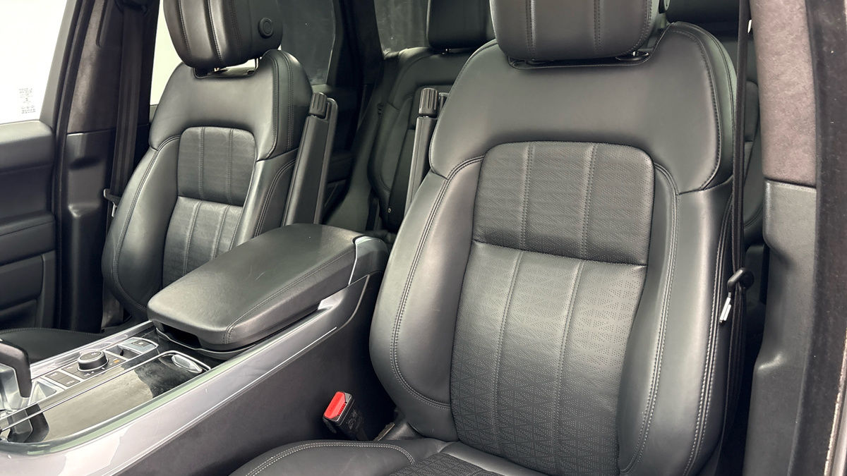 Land Rover Range Rover Sport Image 7