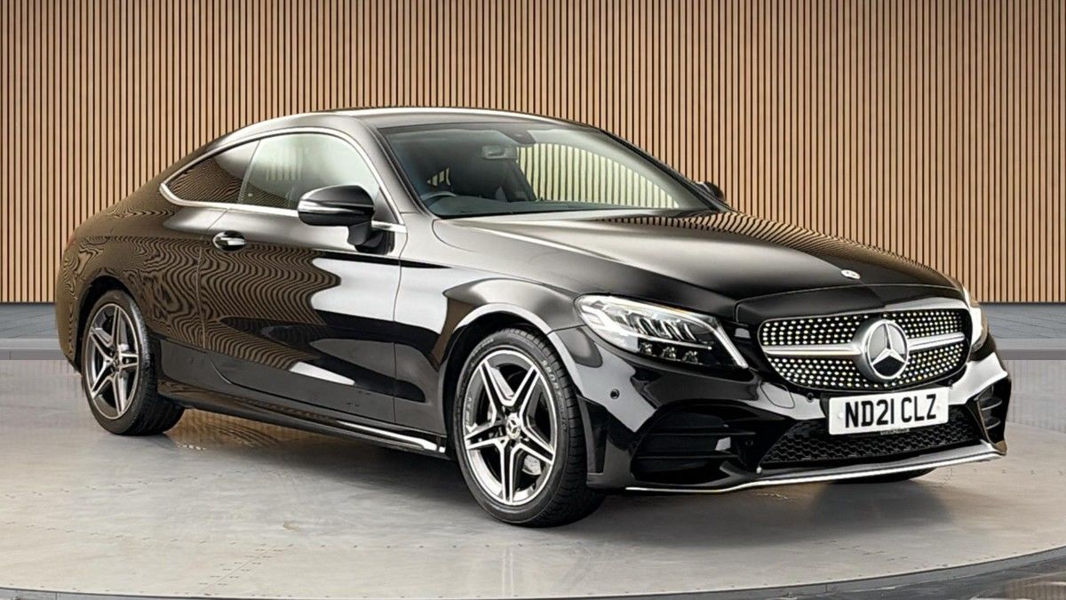 Mercedes-Benz C Class Sticky Header Image