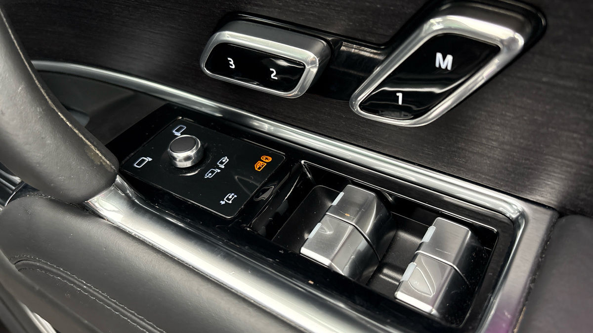 Land Rover Range Rover Image 27