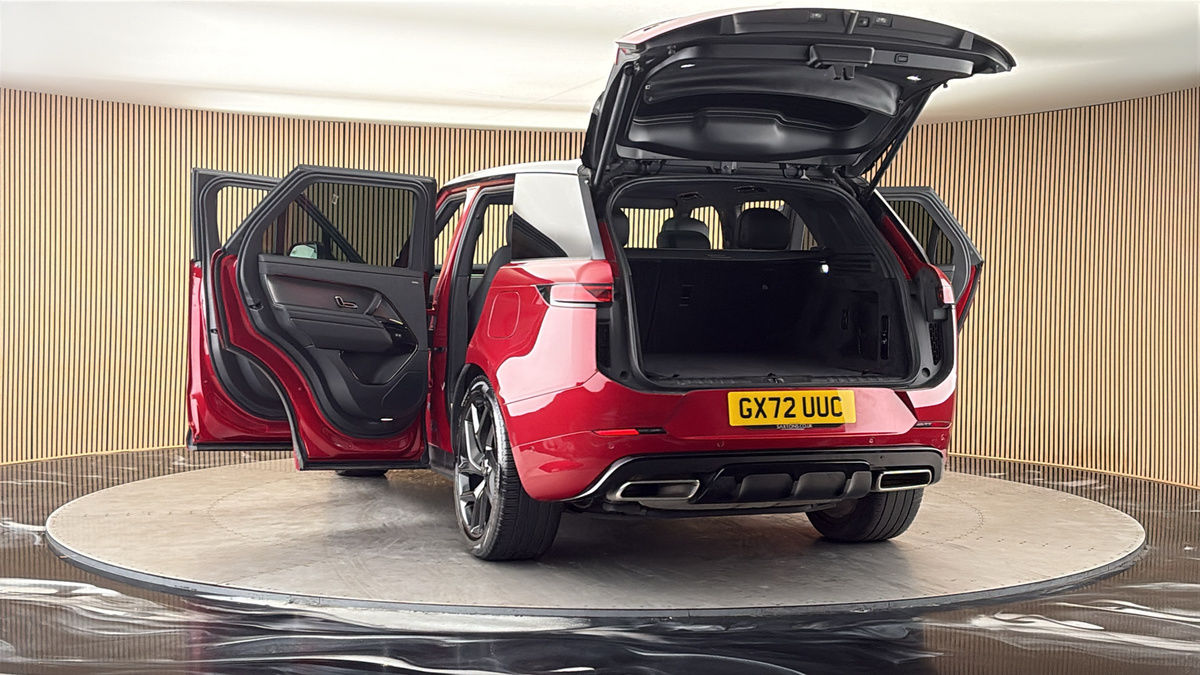 More views of Land Rover Range Rover Sport