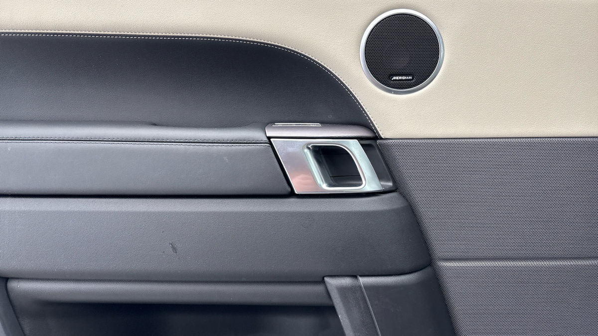 Land Rover Range Rover Sport Image 19