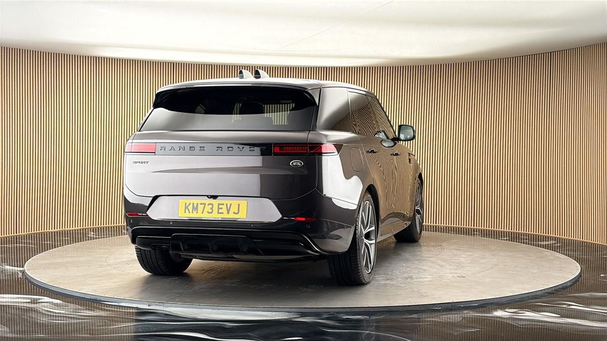 More views of Land Rover Range Rover Sport