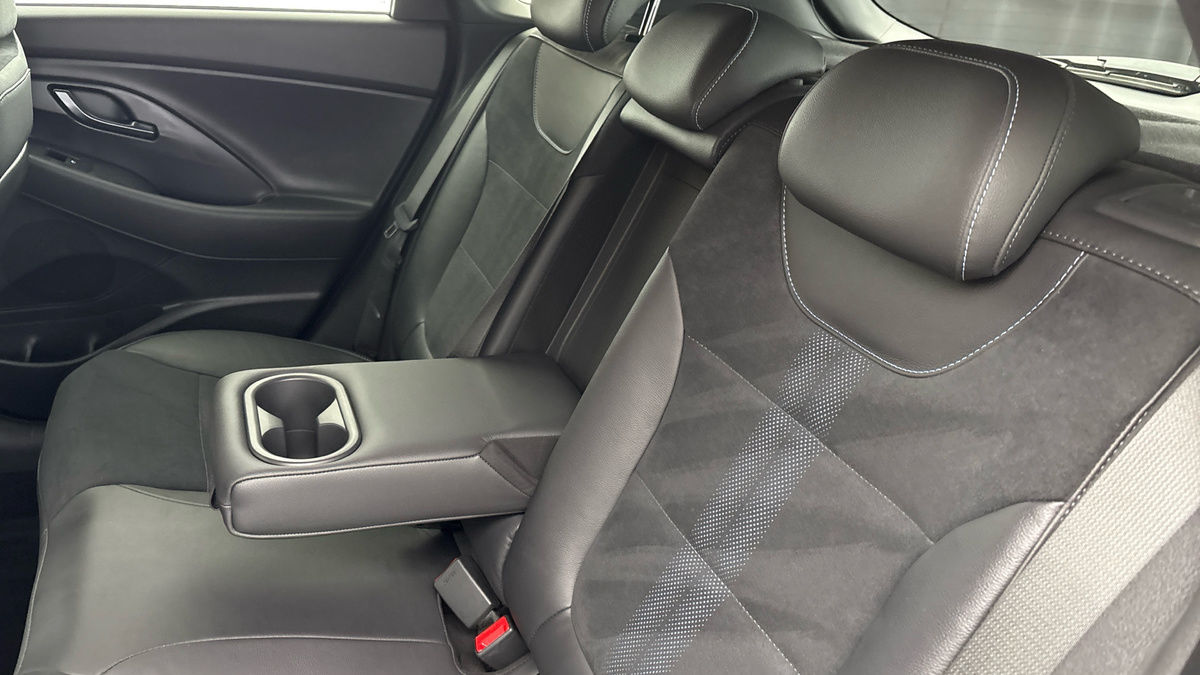 Hyundai i30 Image 9