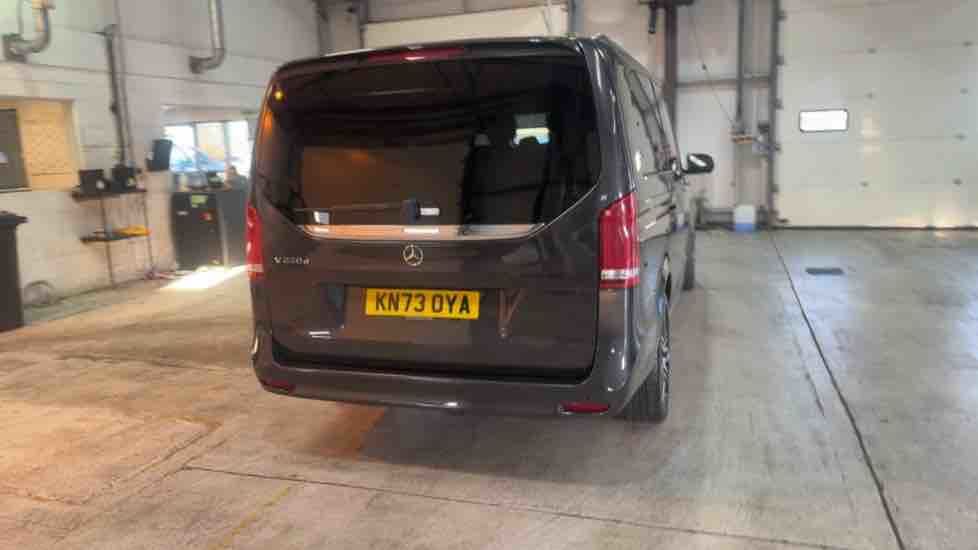 More views of Mercedes-Benz V Class