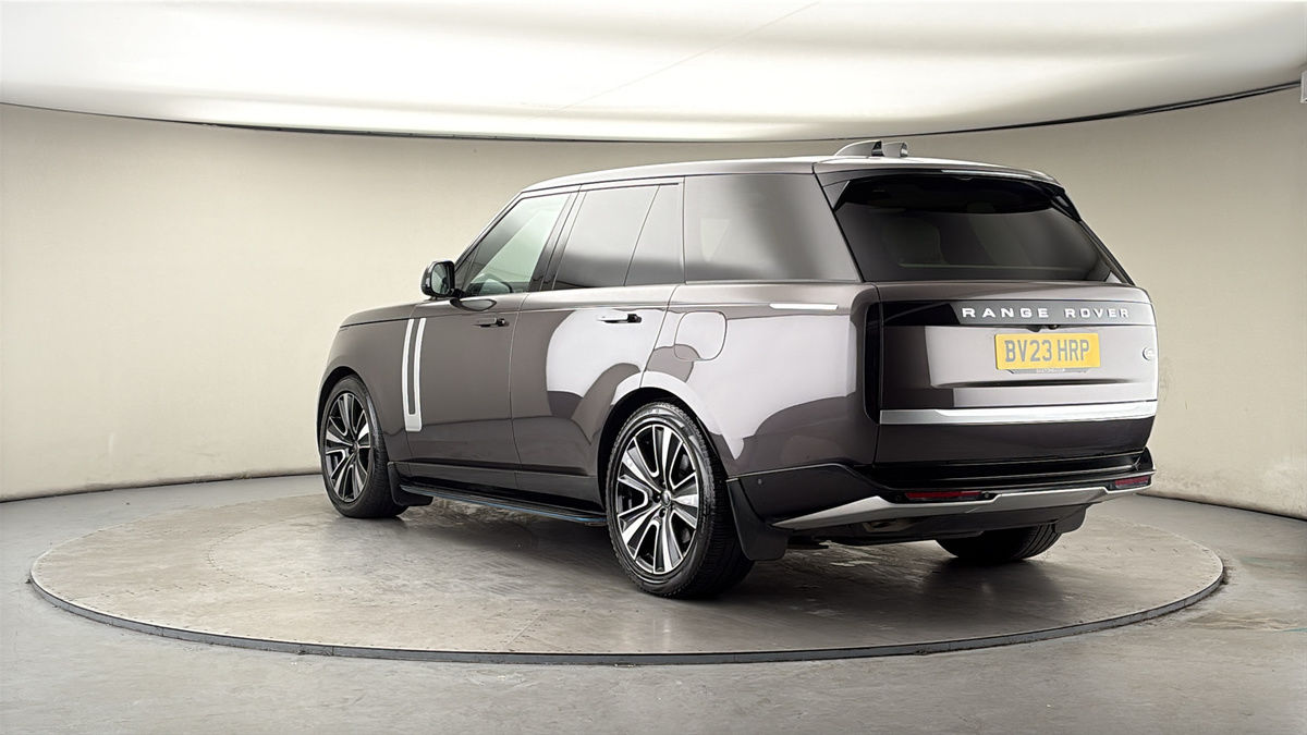 Land Rover Range Rover Image 2