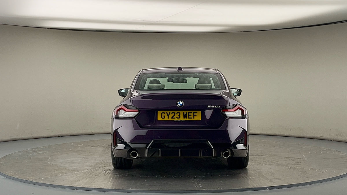 BMW 2 Series Image 4