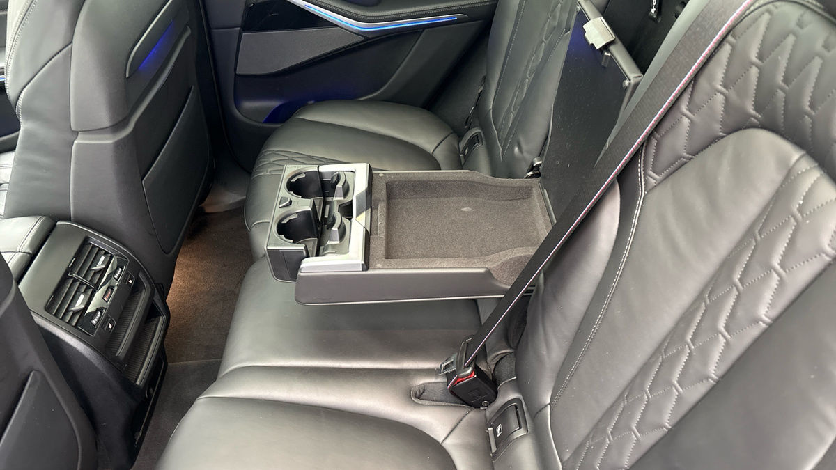 BMW X5 Image 9