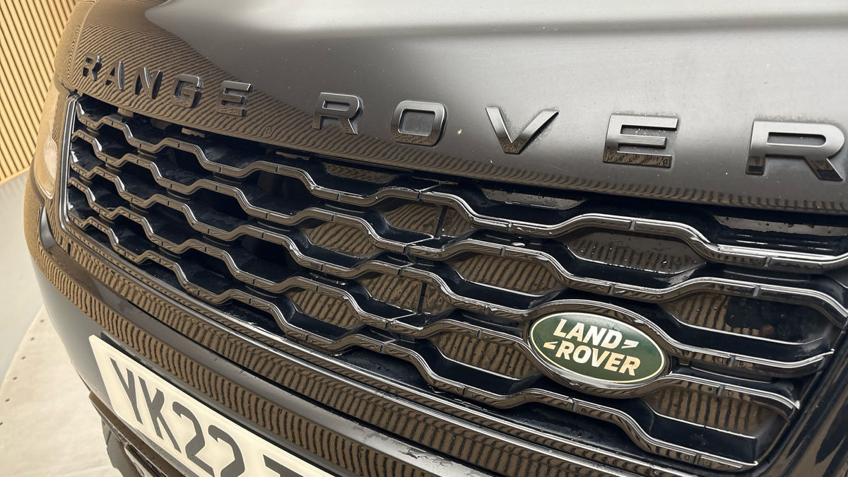 Land Rover Range Rover Sport Image 24