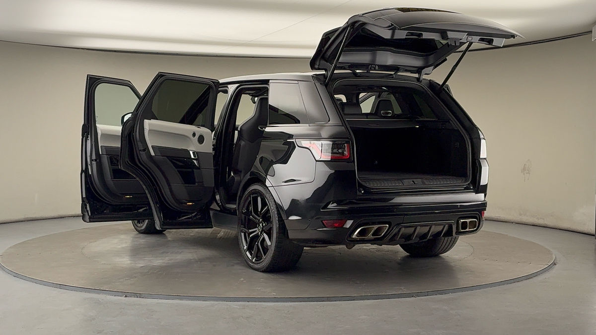 Land Rover Range Rover Sport Image 23