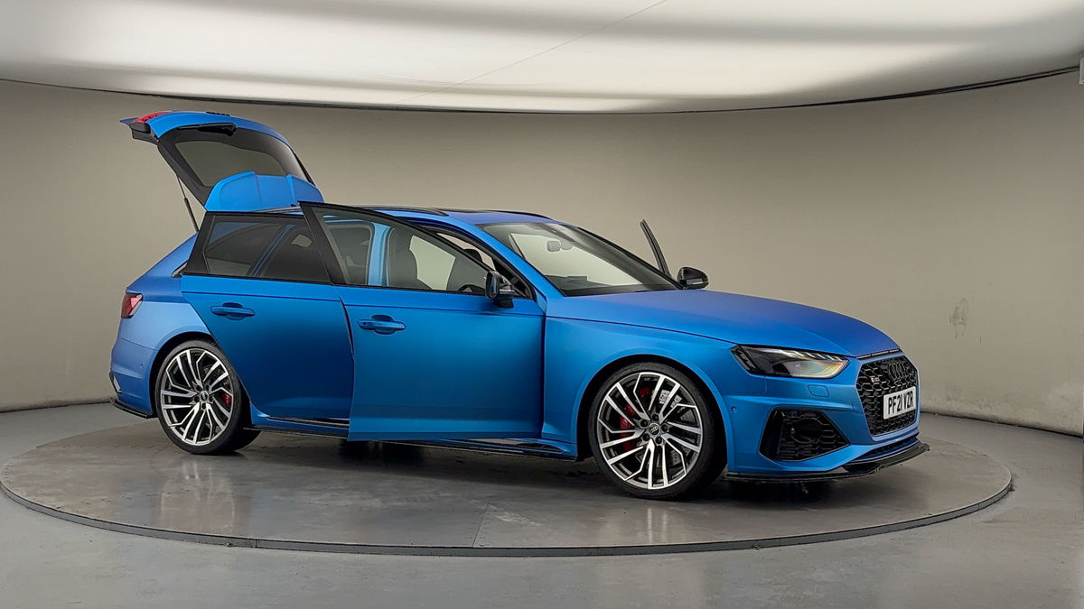 More views of Audi RS4 Avant