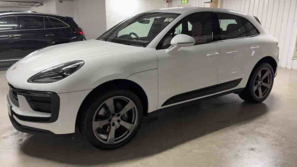 More views of Porsche Macan
