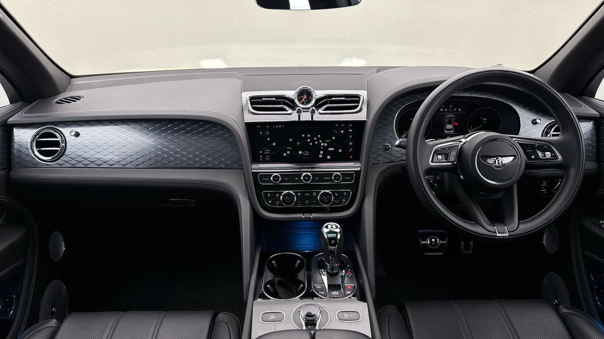 Bentley Bentayga Image 12