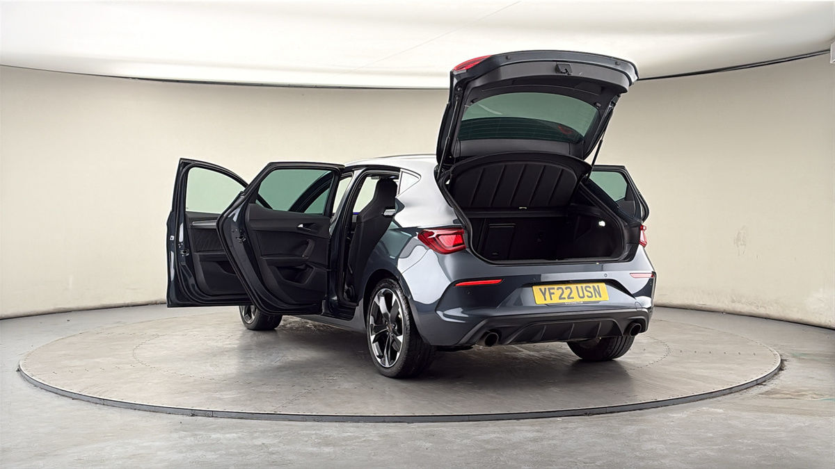 More views of CUPRA Leon