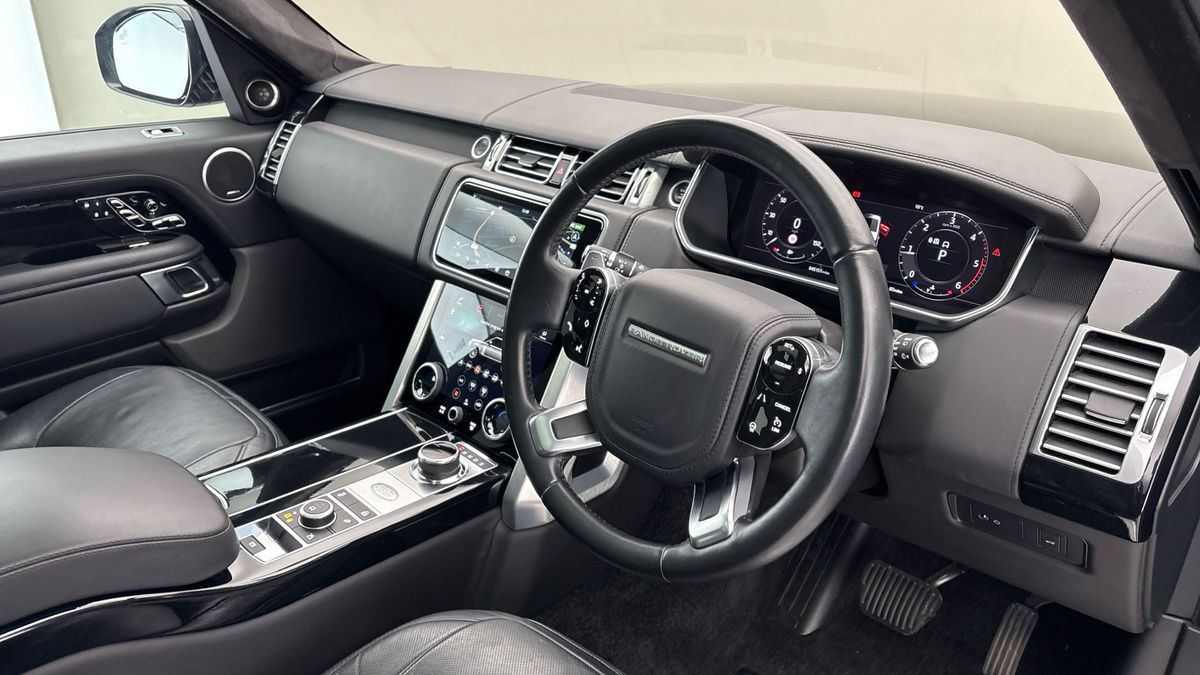 Land Rover Range Rover Image 5