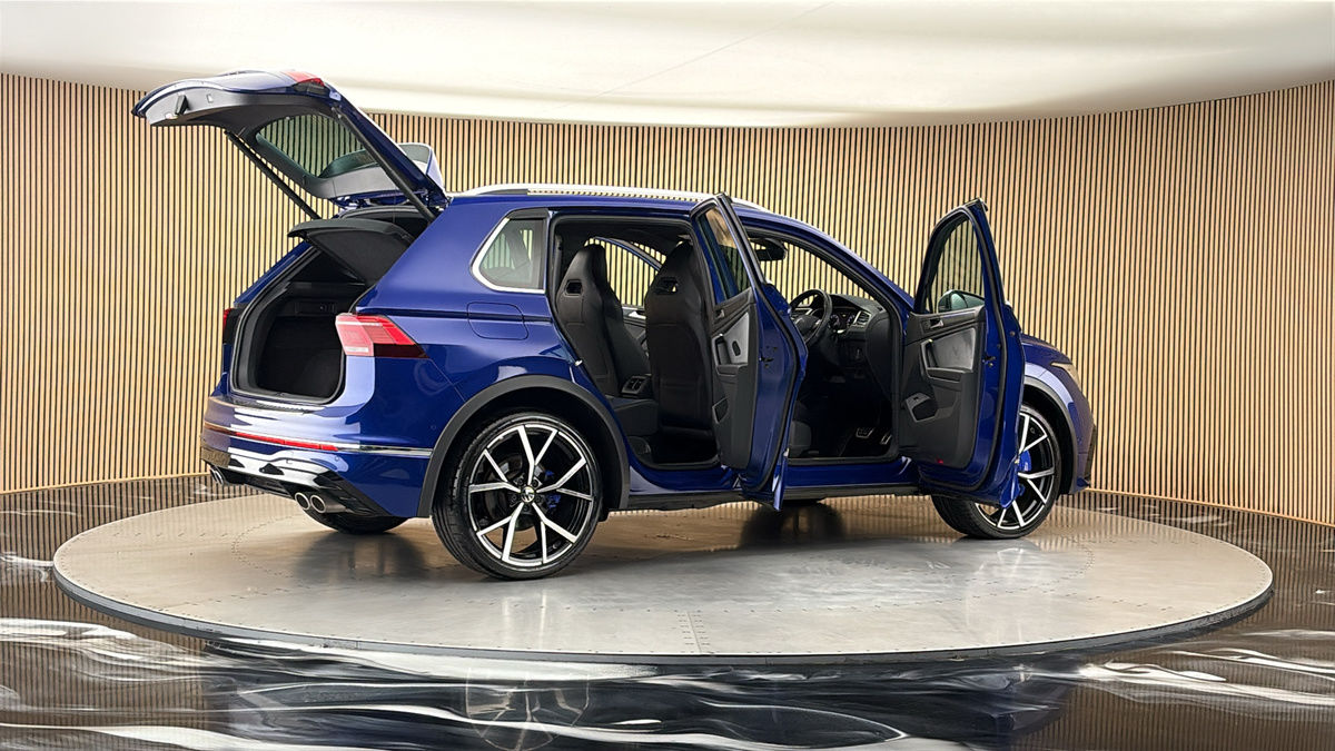 More views of Volkswagen Tiguan