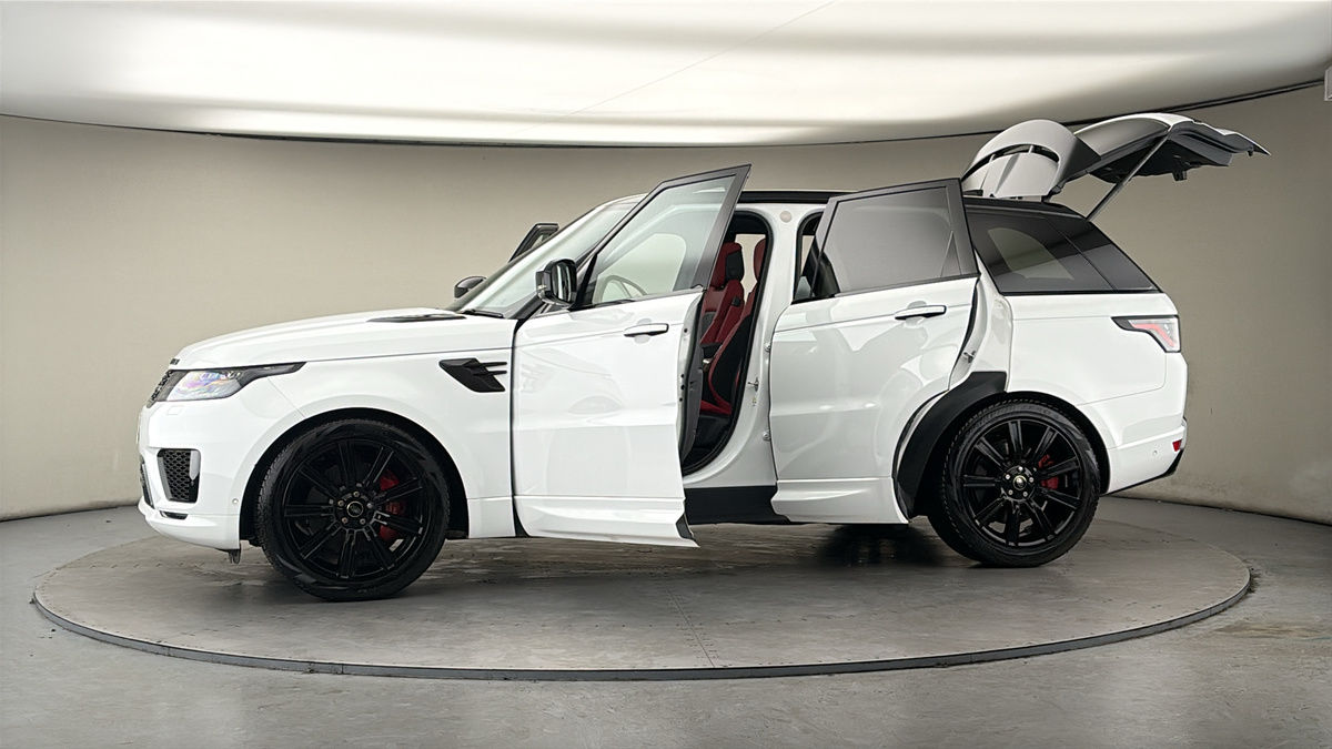 More views of Land Rover Range Rover Sport