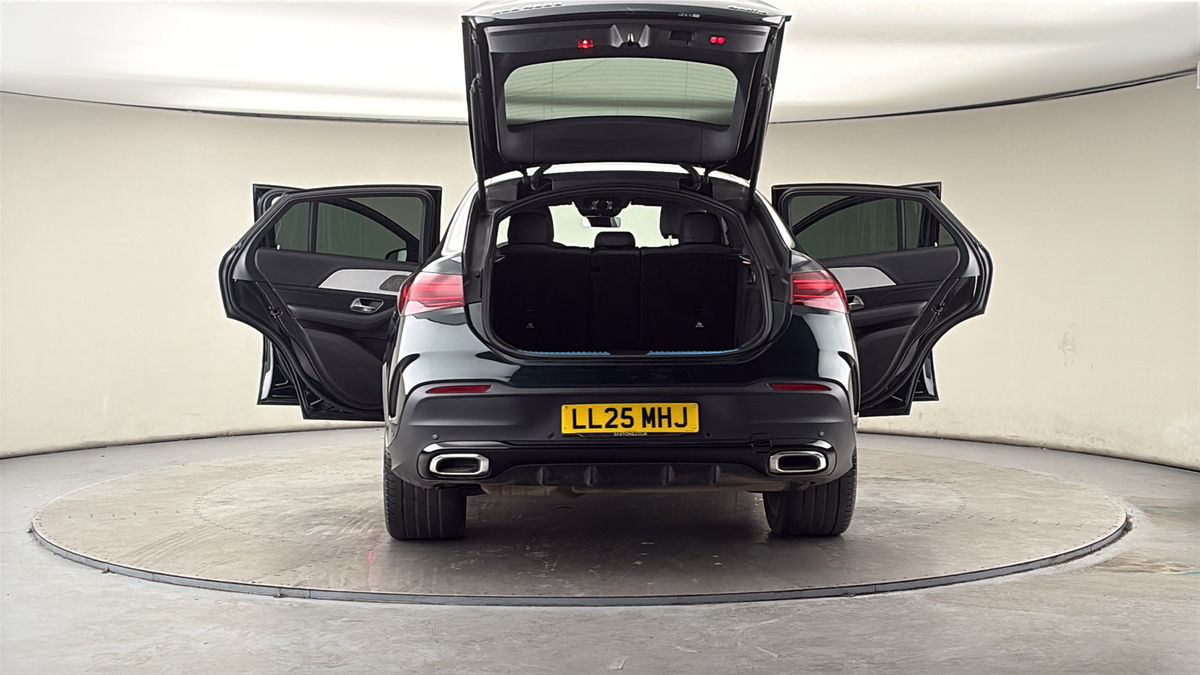 More views of Mercedes-Benz GLE