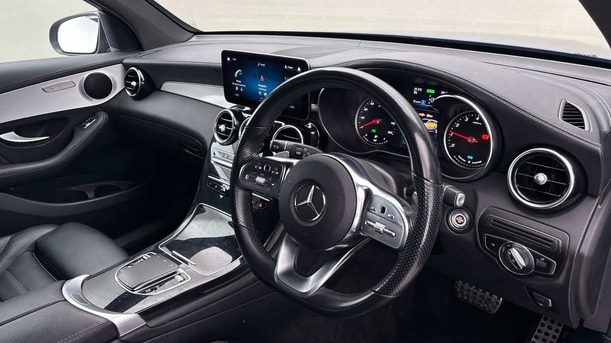 Mercedes-Benz GLC Image 5