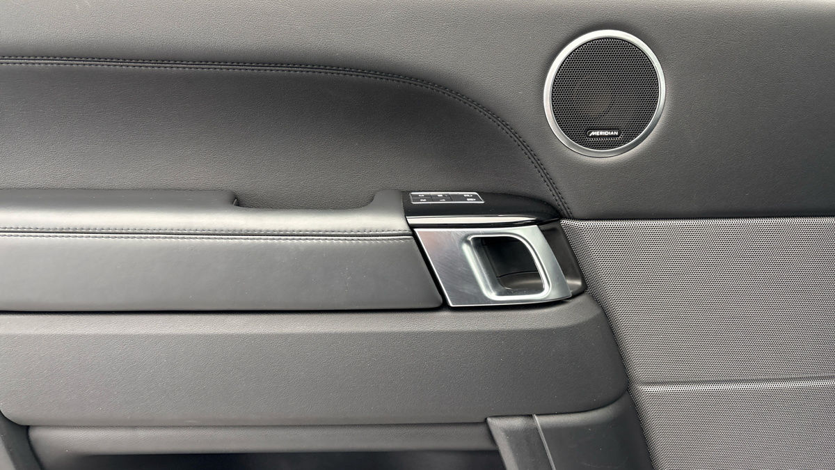 Land Rover Range Rover Sport Image 19