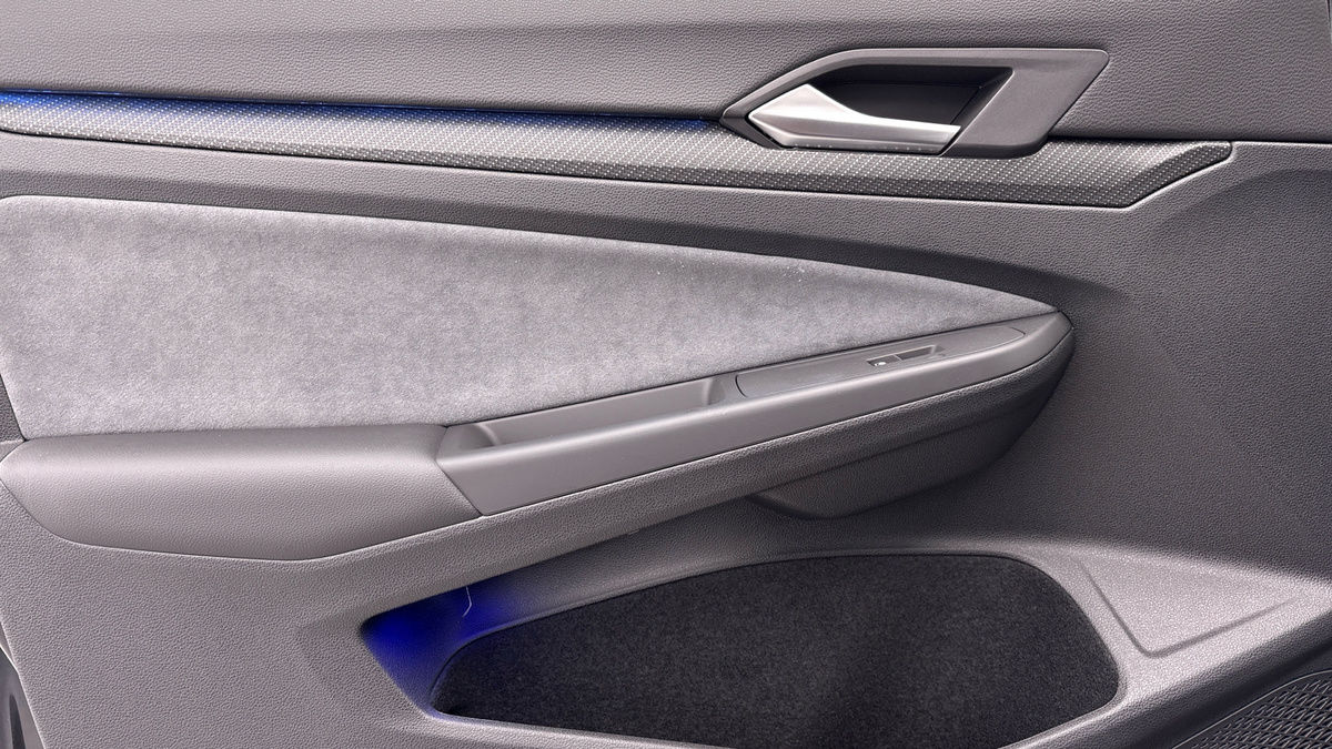 Volkswagen Golf Image 19