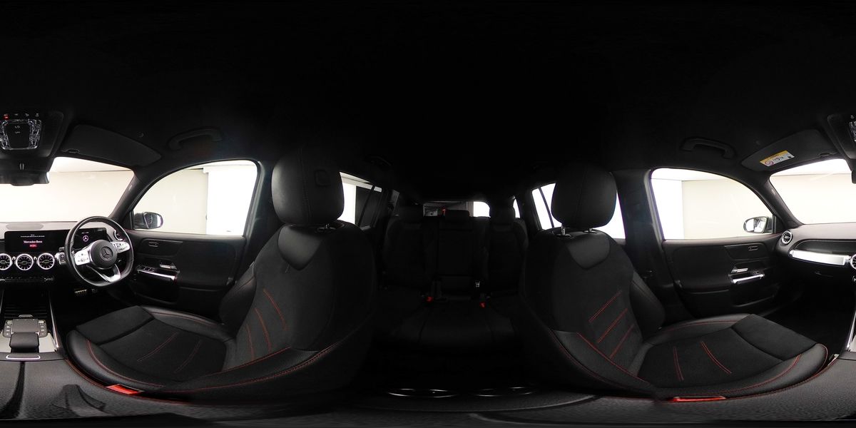 More views of Mercedes-Benz GLB