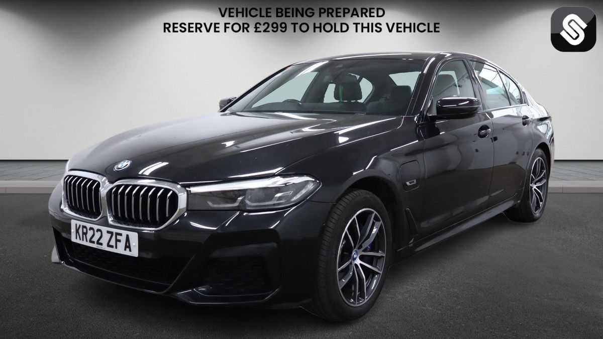 BMW 5 Series Image 2