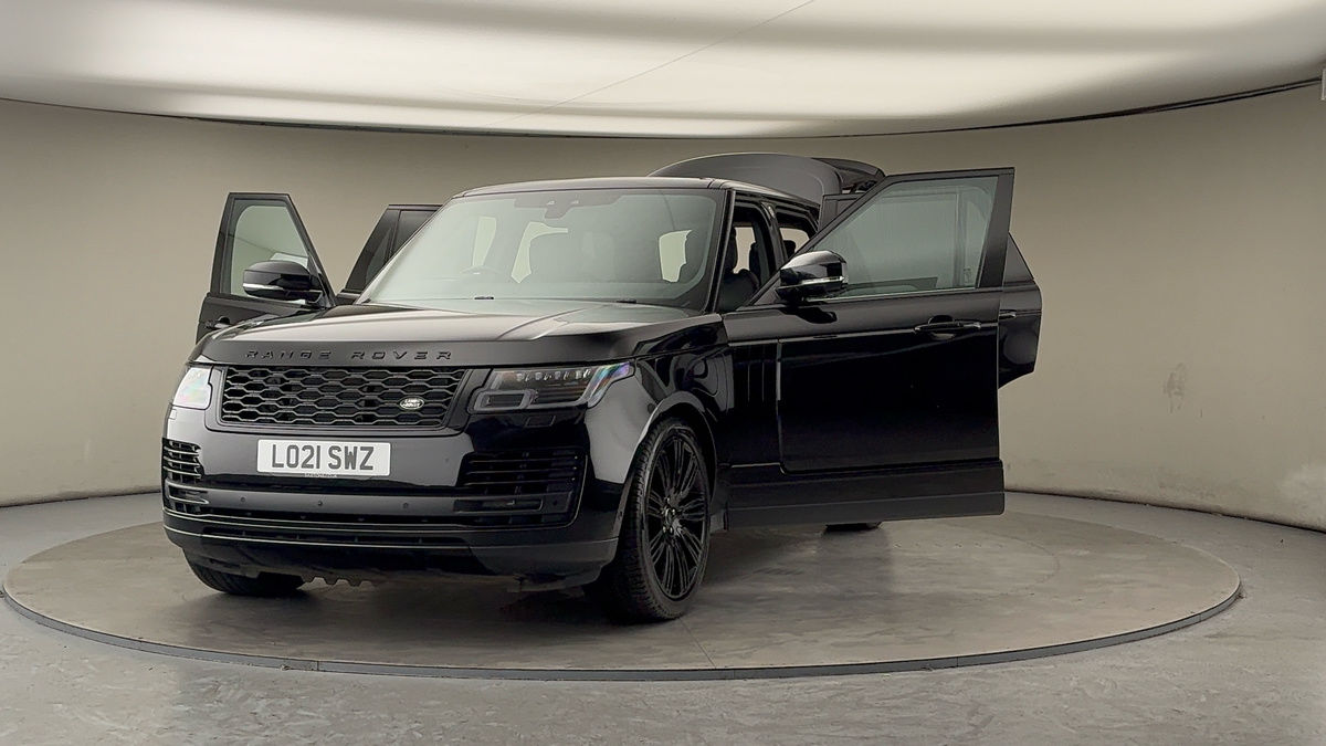 More views of Land Rover Range Rover