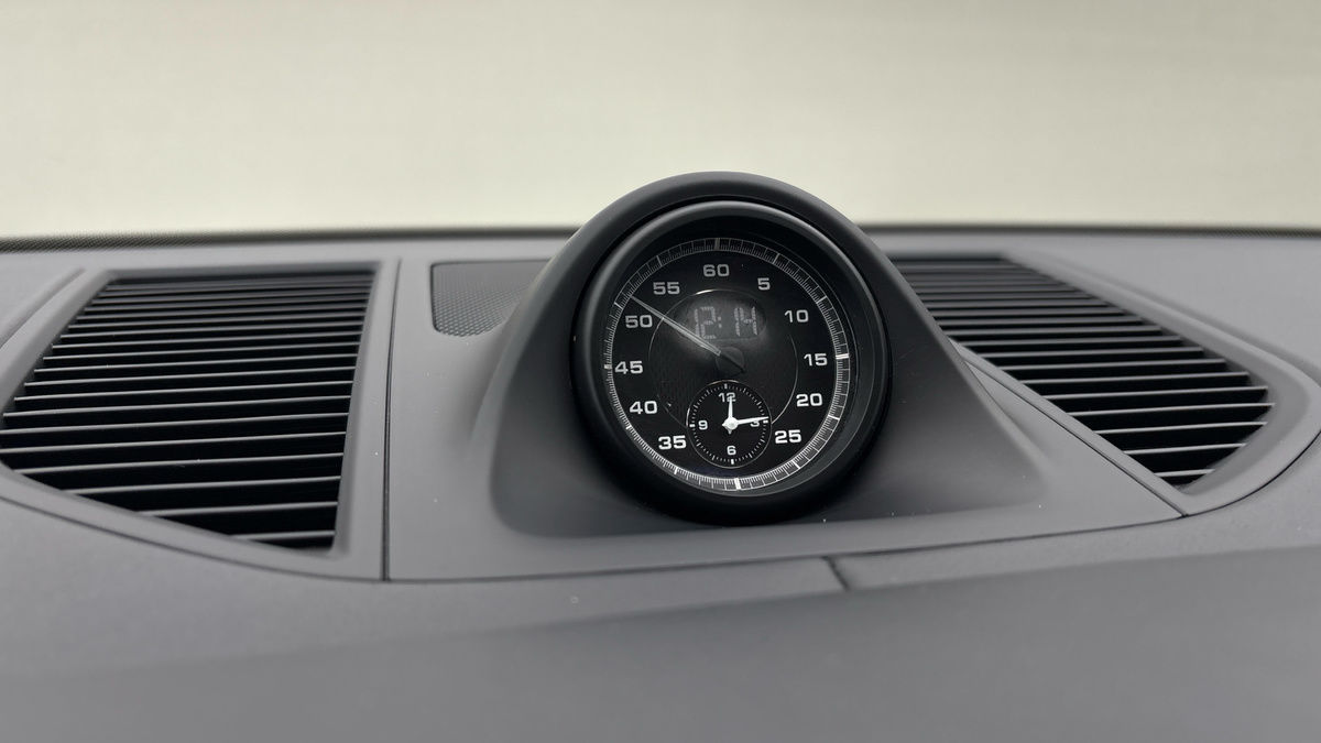 Porsche Macan Image 25