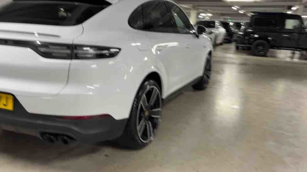 More views of Porsche Cayenne