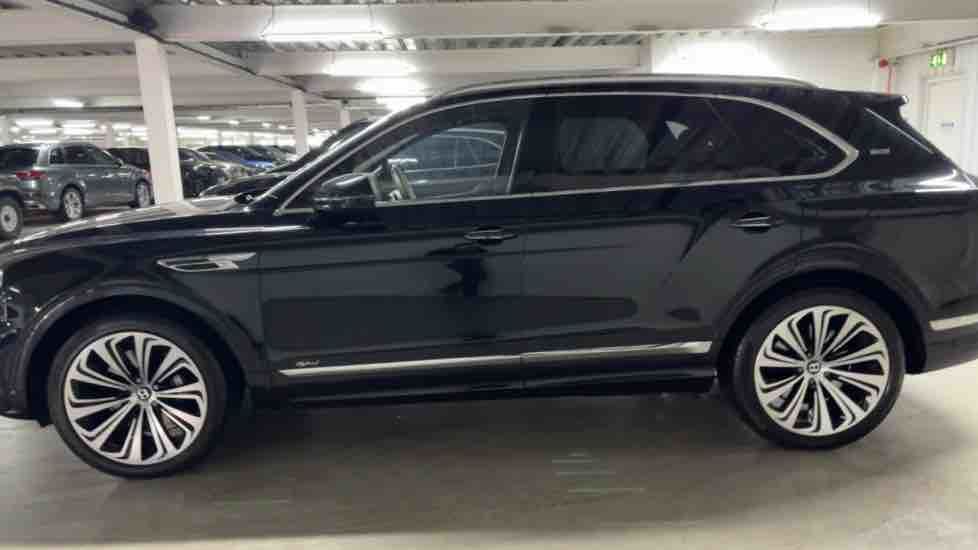 More views of Bentley Bentayga