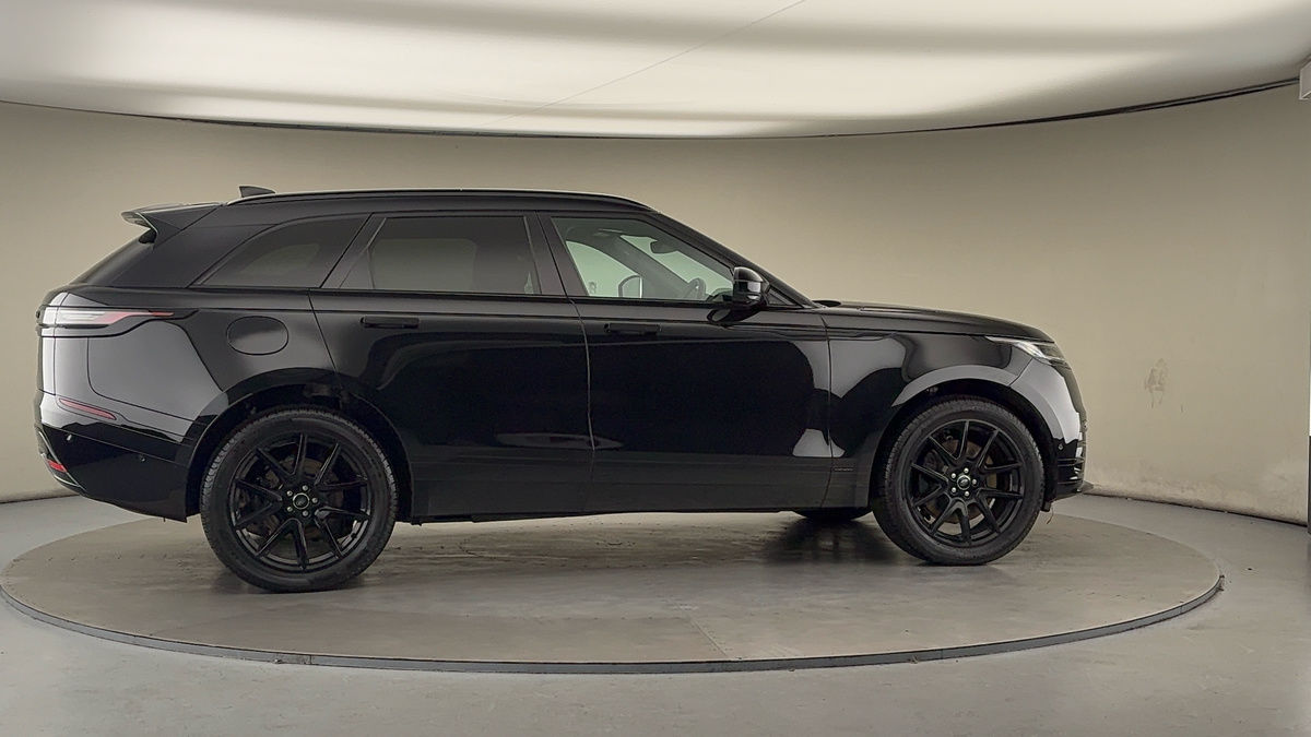 More views of Land Rover Range Rover Velar