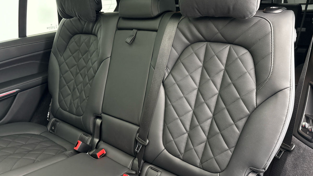 BMW X7 Image 8