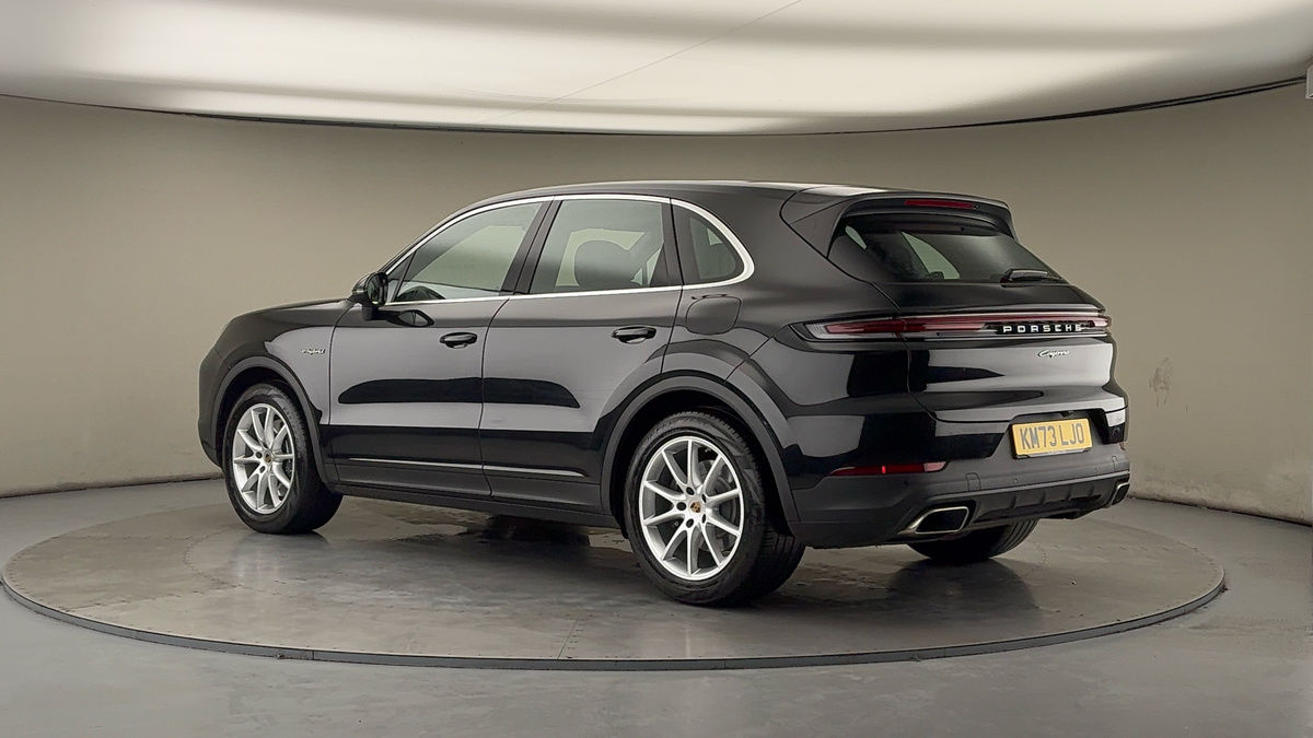 More views of Porsche Cayenne