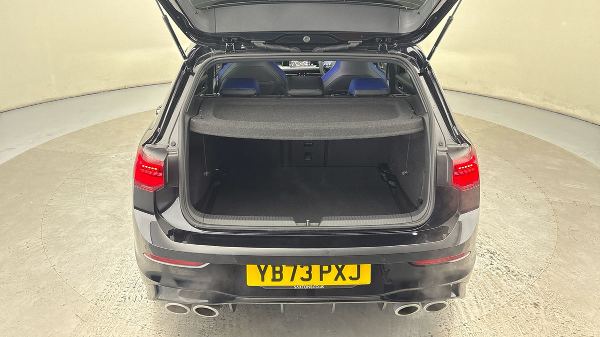 Volkswagen Golf Image 11