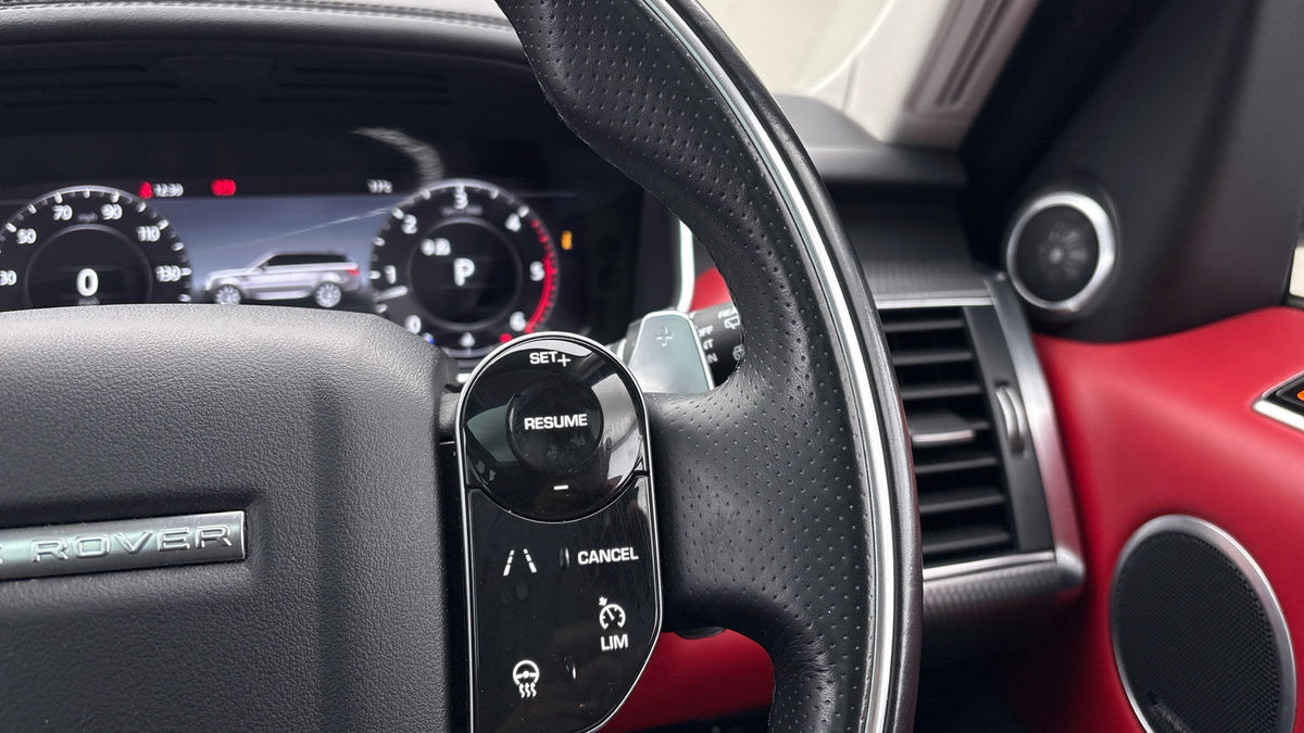 Land Rover Range Rover Sport Image 14