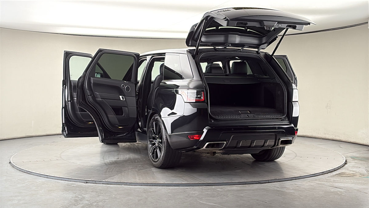 More views of Land Rover Range Rover Sport